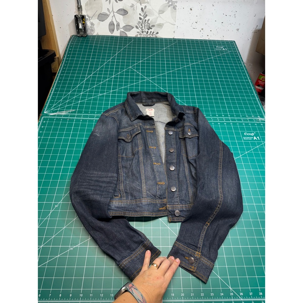 Mossimo Supply Co Womens XL Dark Wash Cropped Denim Trucker Jacket RN17730